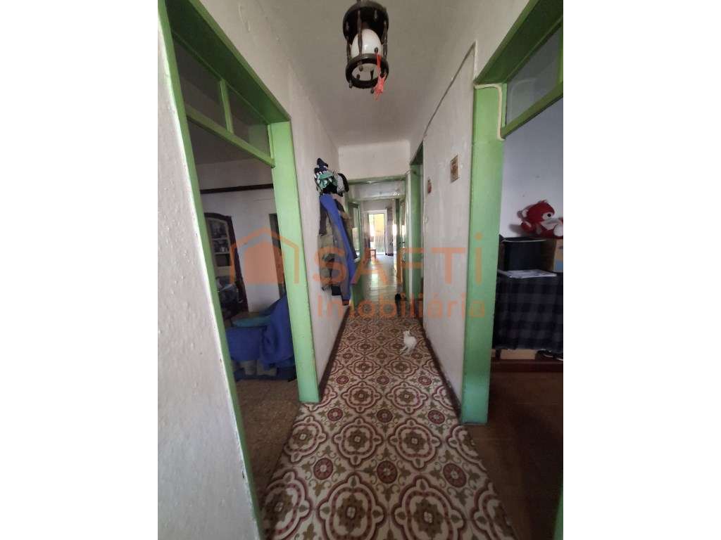 Moradia Antiga - Grande imagem: 4/26