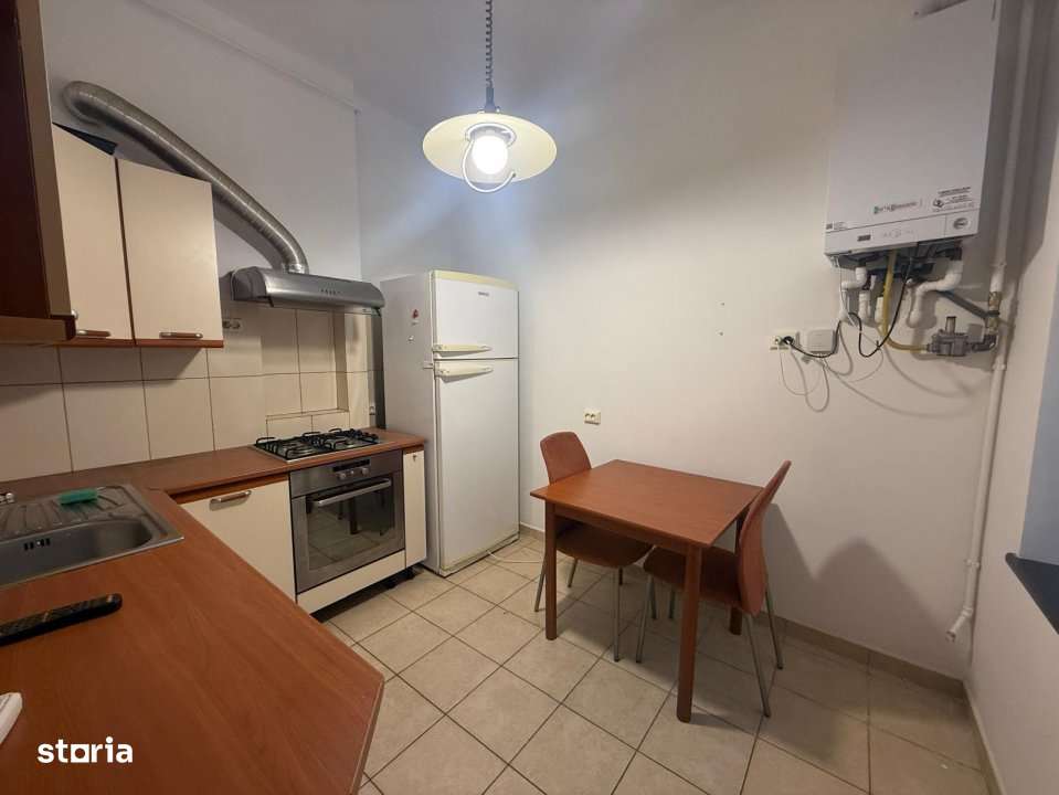 Apartament vanzare 2 camere cu farmec interbelic – Str. Grigore Alex-5