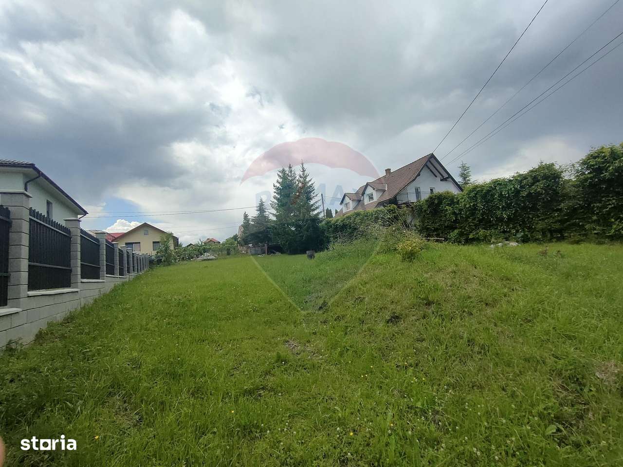 Teren intravilan de vanzare - Imagine principală: 3/11
