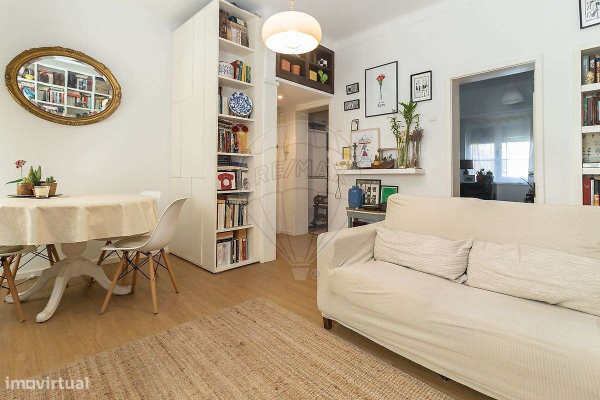Apartamento T3 à venda em Lisboa-12