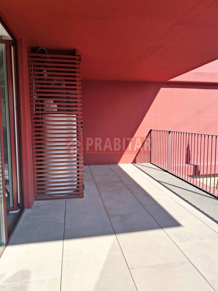 APARTAMENTO T2 . NOVO-9