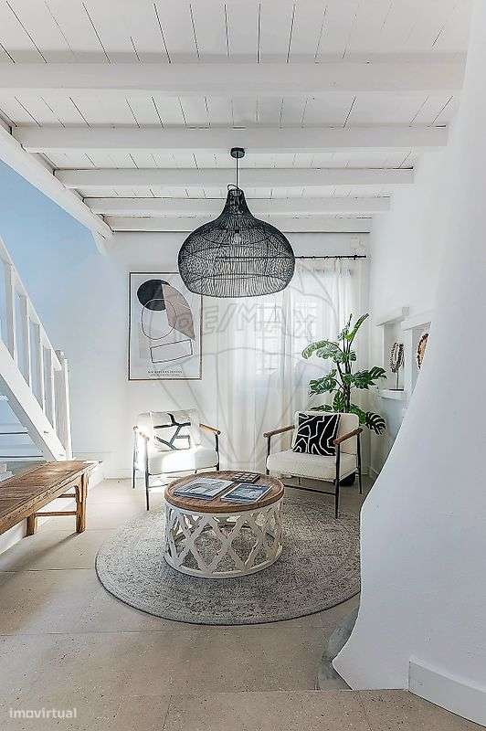 Moradia T6 para venda-5