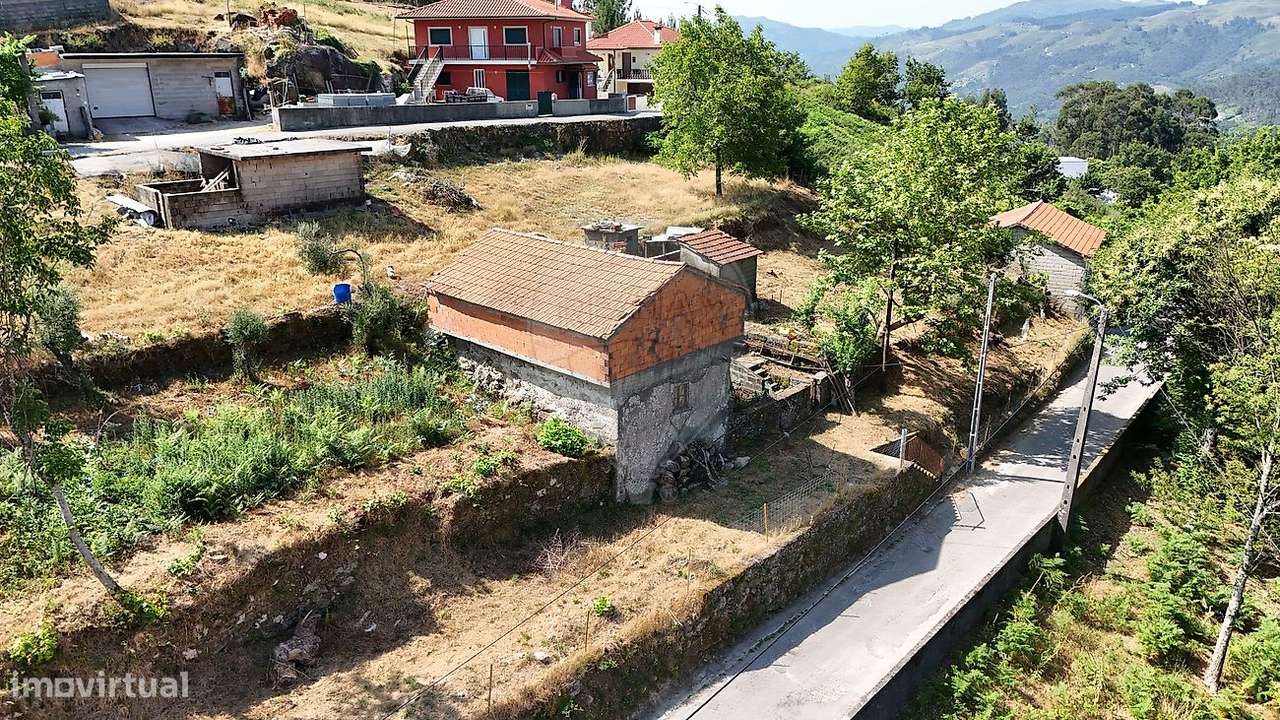 Moradia T2 para venda - Grande imagem: 3/13