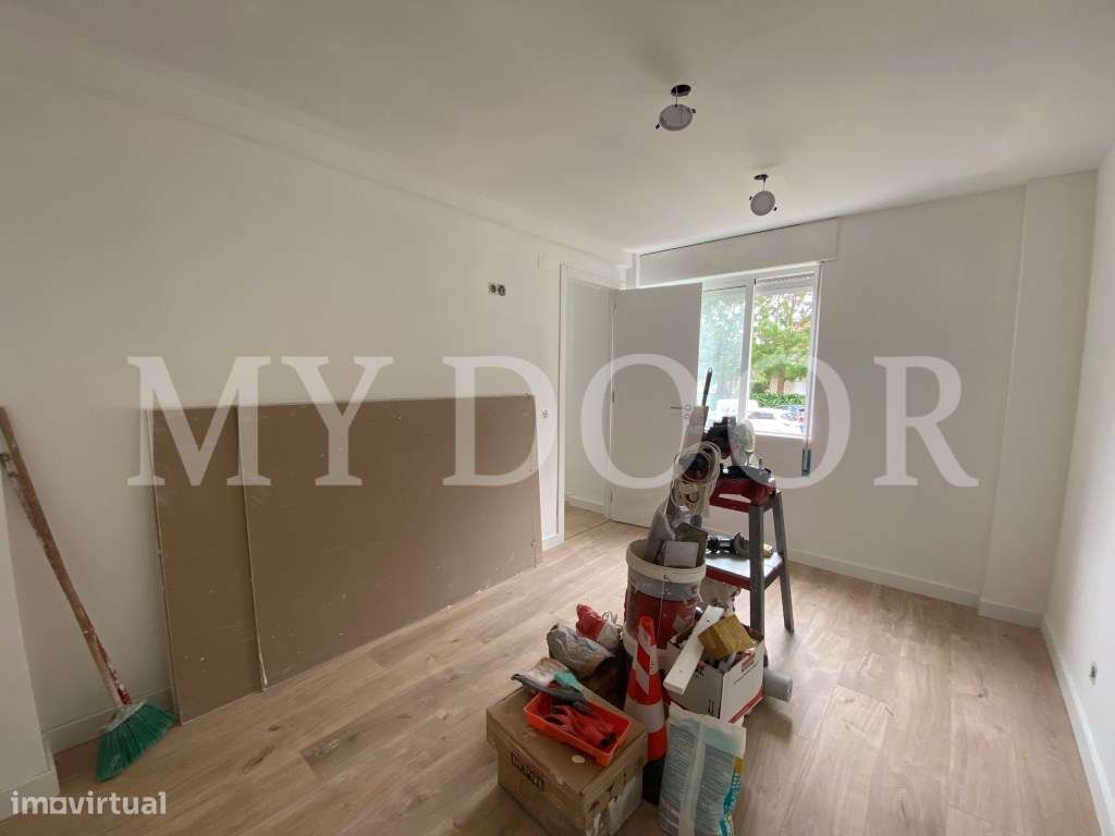 T2+1 Alverca - Apartamento Remodelado - RCH ALTO - Central - Grande imagem: 4/25