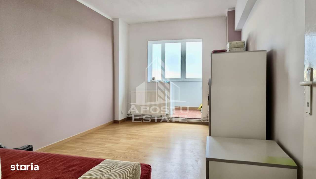 Chirie Apartament pe Malul Muresului zona. Maranata 4 camere - Imagine principală: 5/12