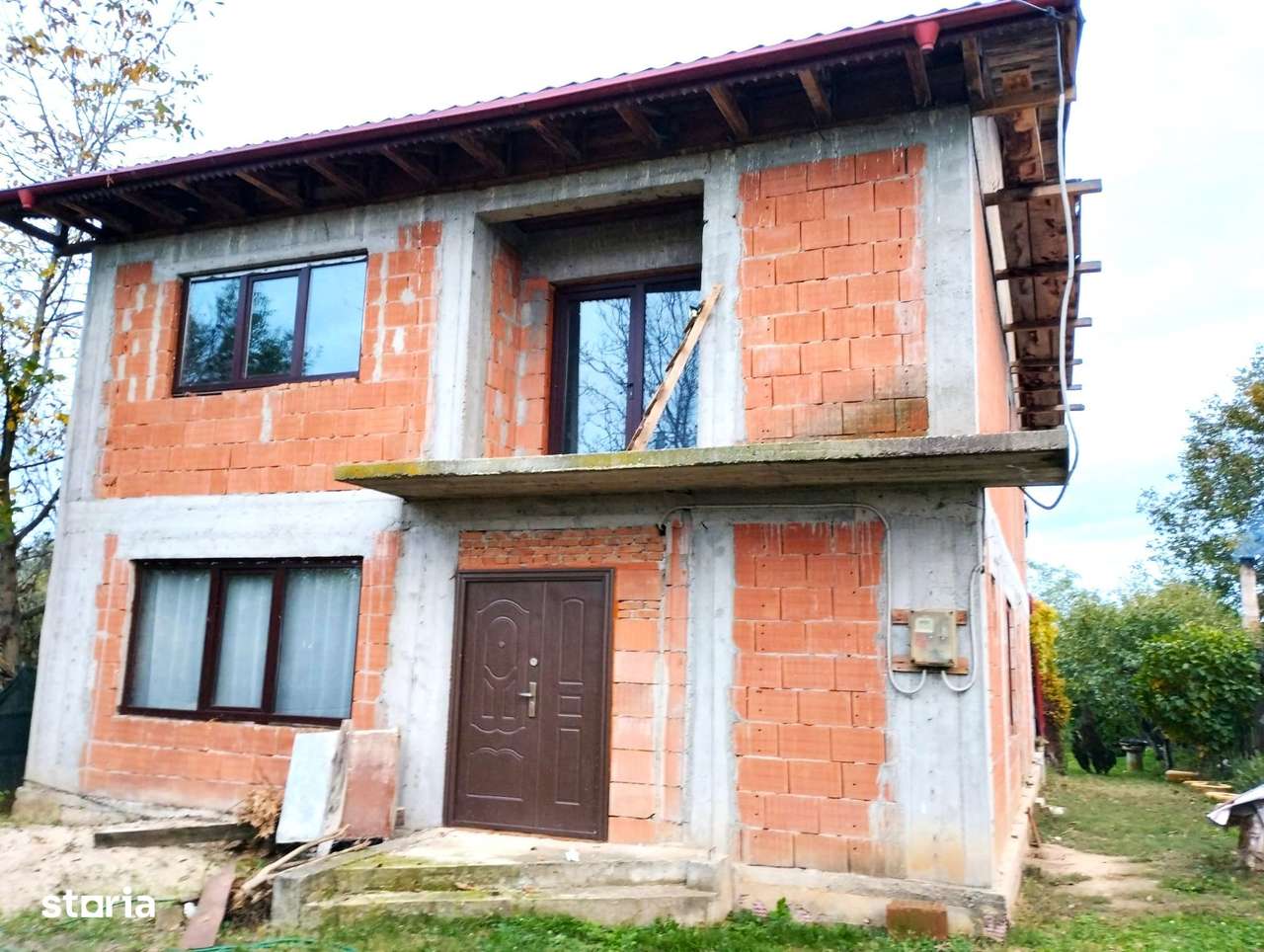 Vilă individuală 6 camere, teren 903 mp !-7