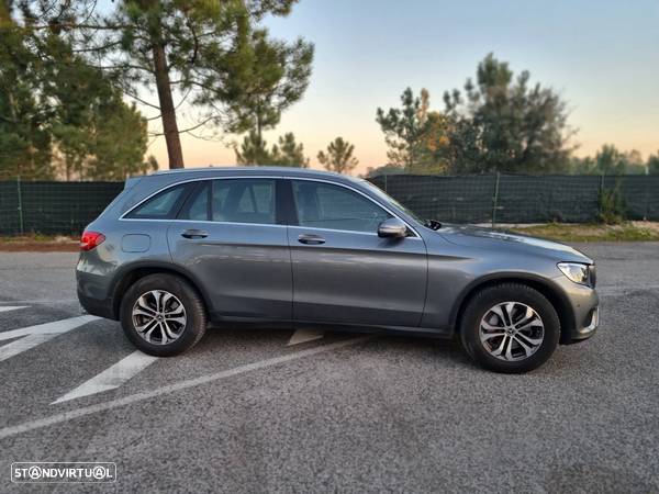 Mercedes-Benz GLC 250 4Matic 9G-TRONIC - 10