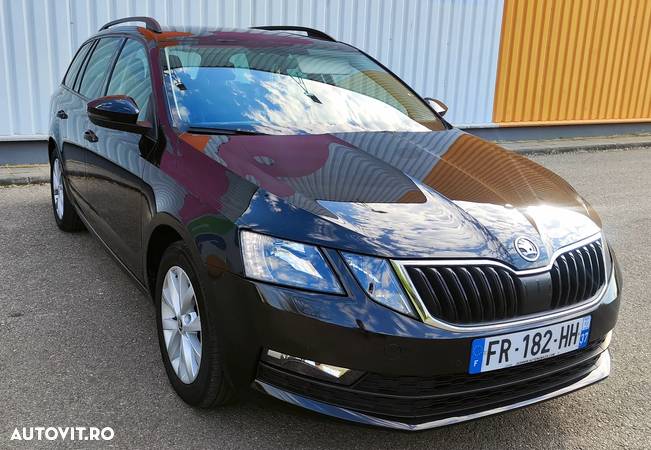 Skoda Octavia - 1