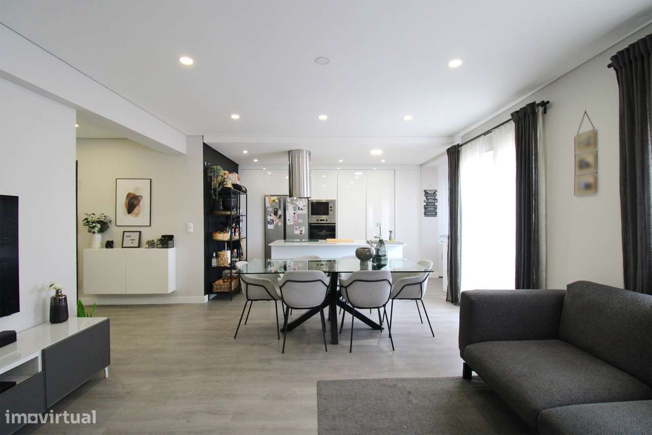 Apartamento T3 Cova da Piedade-Almada-0