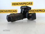 Copo / Corpo / Suporte Filtro Volkswagen Passat (3B3) - 4