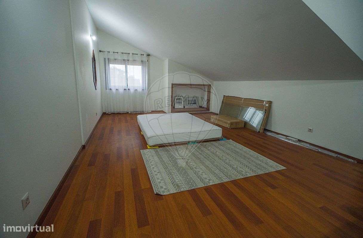 Moradia T4 para venda-20