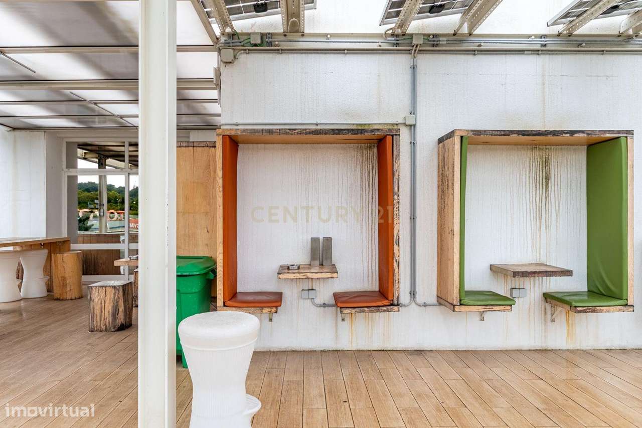 Edifício de escritórios moderno em Carnaxide, Oeiras-27