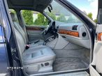 BMW E32 730i V8 wnętrze fotele kanapa skóra elektryka boczki roleta dekory drewno roleta podsufitka - 6