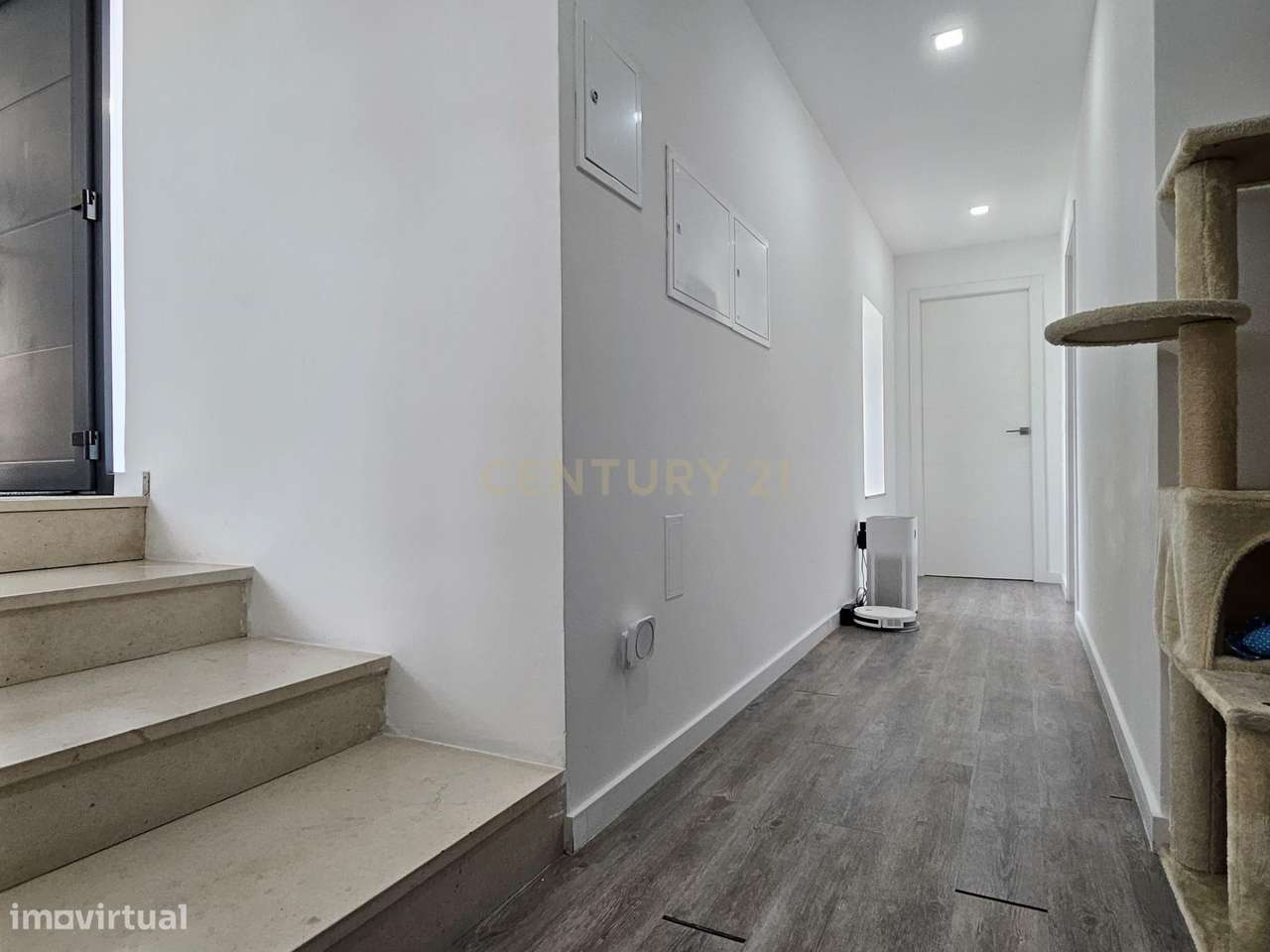 Moradia T3 com Piscina e T1 Independente em Brufe – Vila Nova de Famal - Grande imagem: 4/17