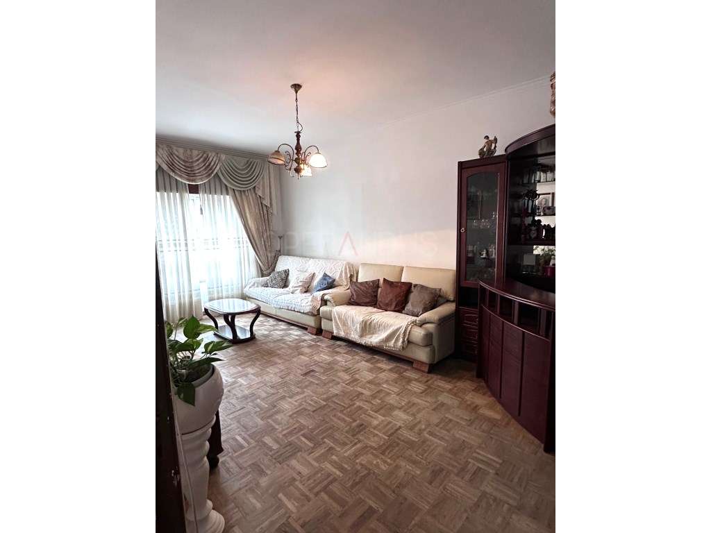 Apartamento T3 - Póvoa Sta. Iria - Grande imagem: 4/23