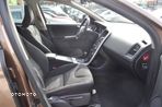 Volvo XC 60 T5 Momentum - 14