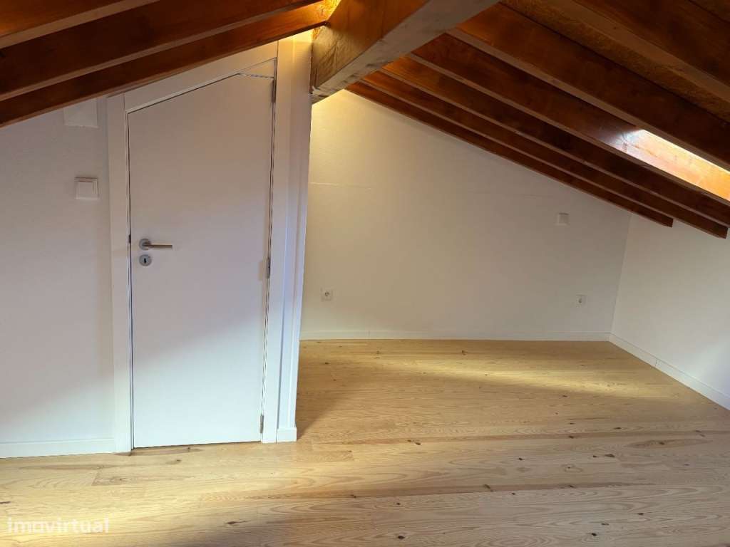 Apartamento T2 duplex novo-8