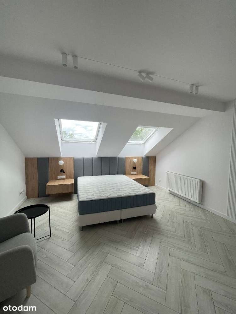 Zieleń, park,winda,taras,miejsce postojowe. - Pełny obrazek: 1/20