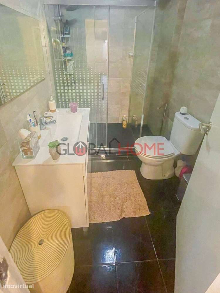 Apartamento T2 ao centro de Rio Tinto-17