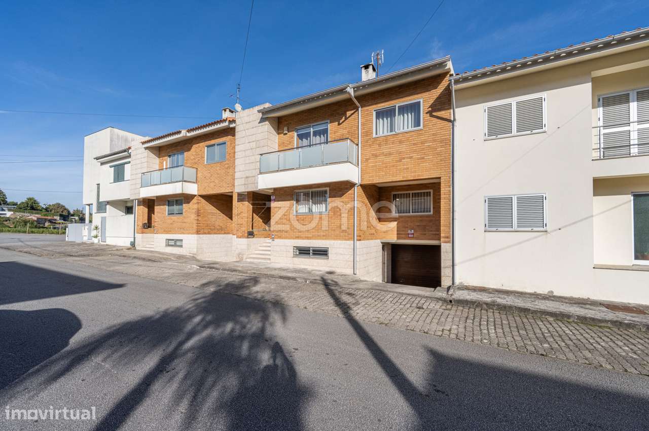 Moradia T4 em Vila Nova Famalicão. - Grande imagem: 1/33