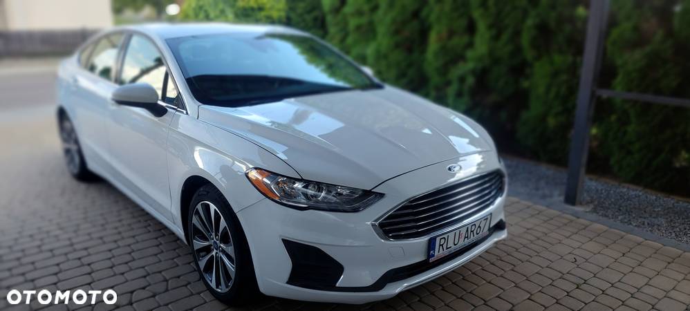 Ford Fusion 2.0 EcoBoost Titanium - 2