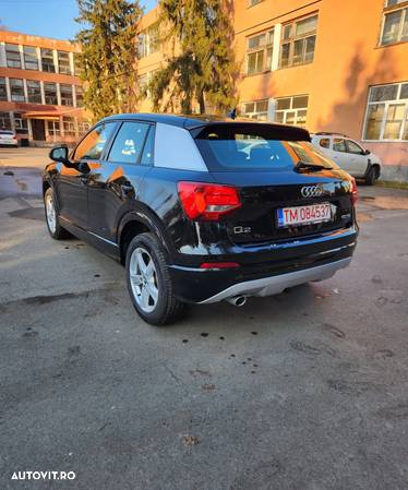 Audi Q2 1.6 30 TDI Design - 4