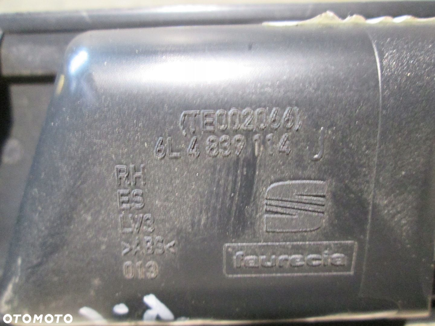 KLAMKA PRAWA TYLNA WEWNĘTRZNA SEAT IBIZA III 6L0837114J - 4