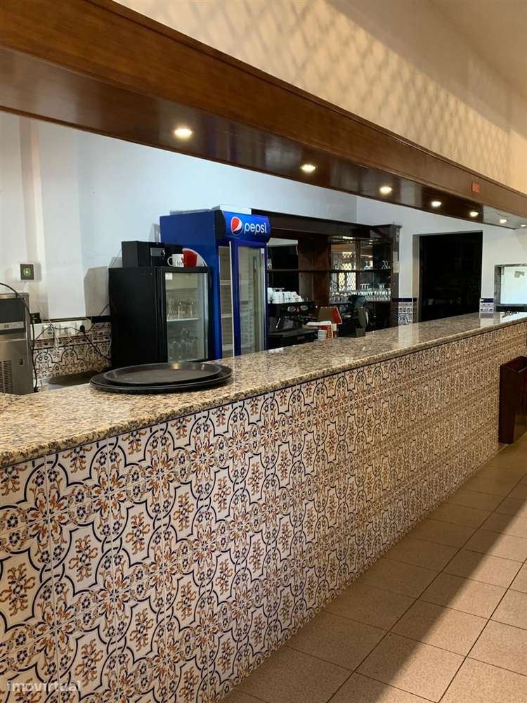 Moradia (Possibilidade) em Estômbar-21