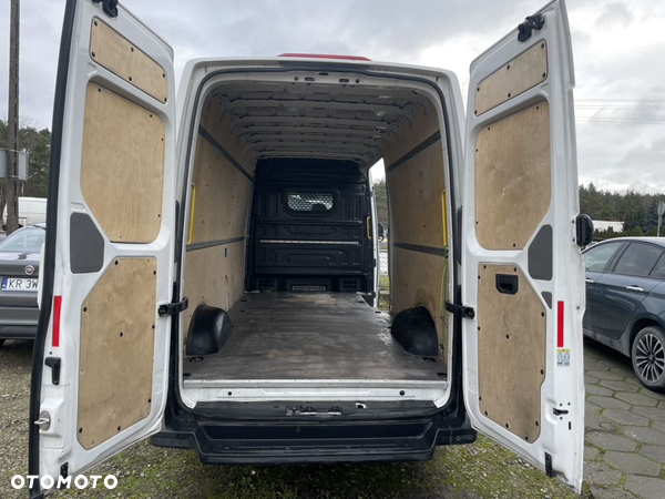 Volkswagen CRAFTER - 15