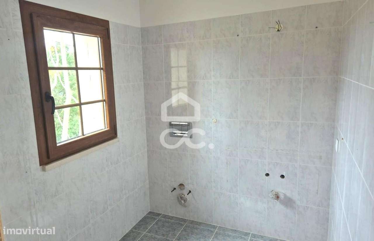 Moradia V3 para restauro-23