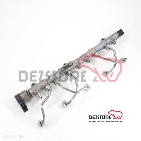 Rampa comuna + conducte injectoare BMW X3 3.0 (8571569) - 2