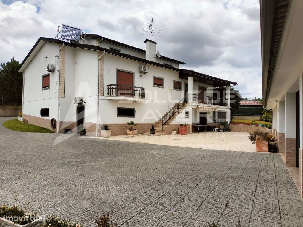 Moradia T4 com Piscina-6