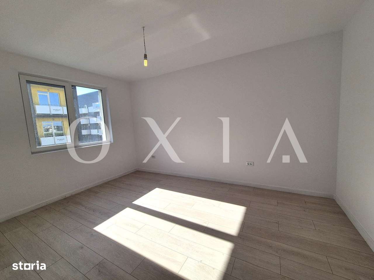 AX1028 Giroc, Zona Neptun, Bucatarie Inchisa - Imagine principală: 2/20