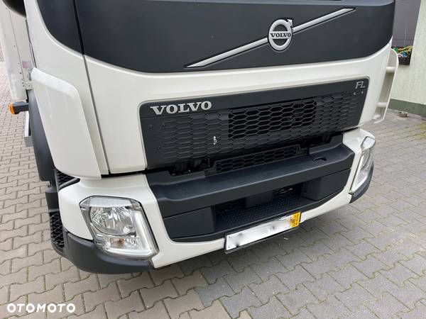 Volvo FL 12-210 - 11