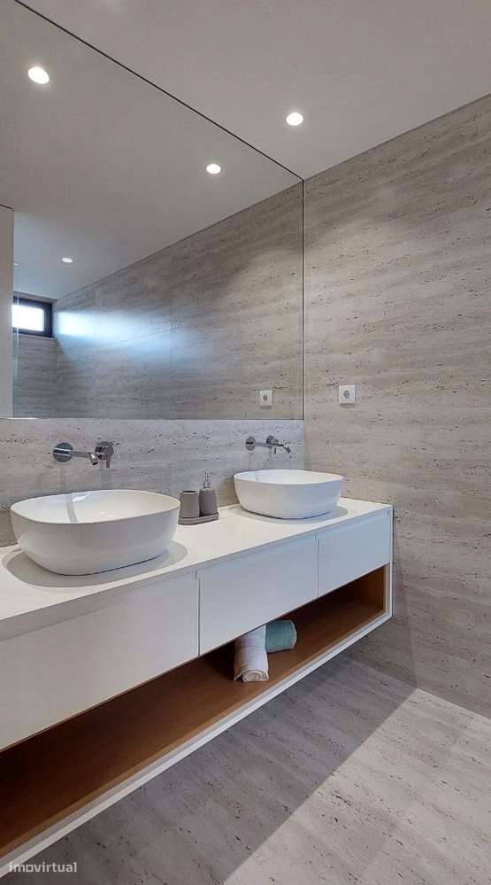 Moradias de excelência T3 + Escritório-10