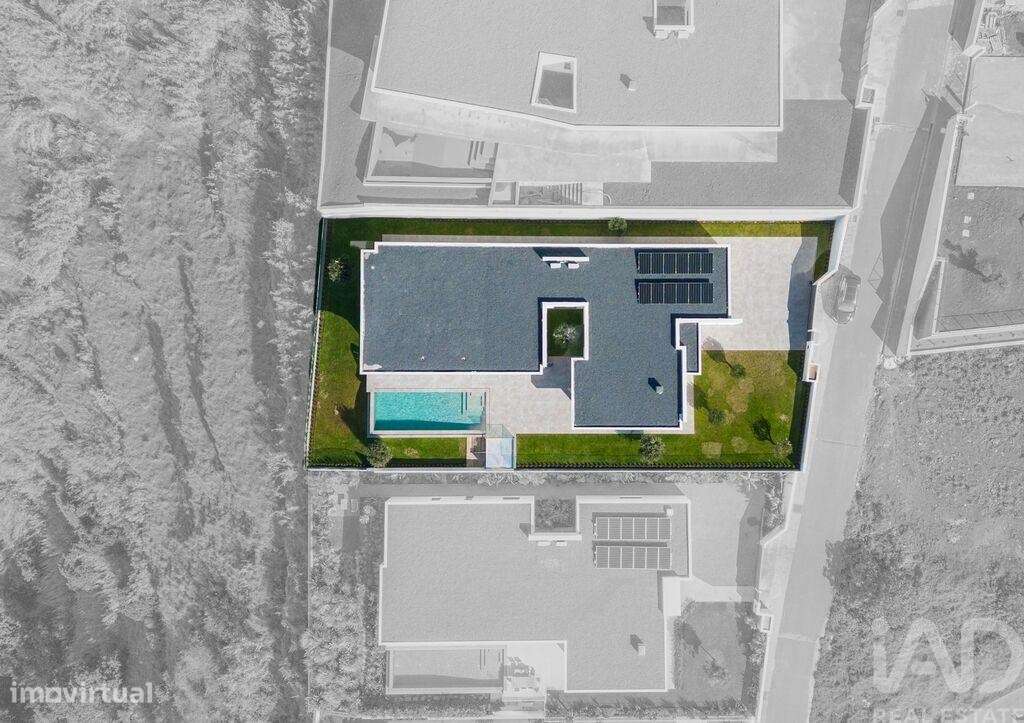 Casa / Villa T4 em Prazeres de 299,00 m2 - Grande imagem: 5/30