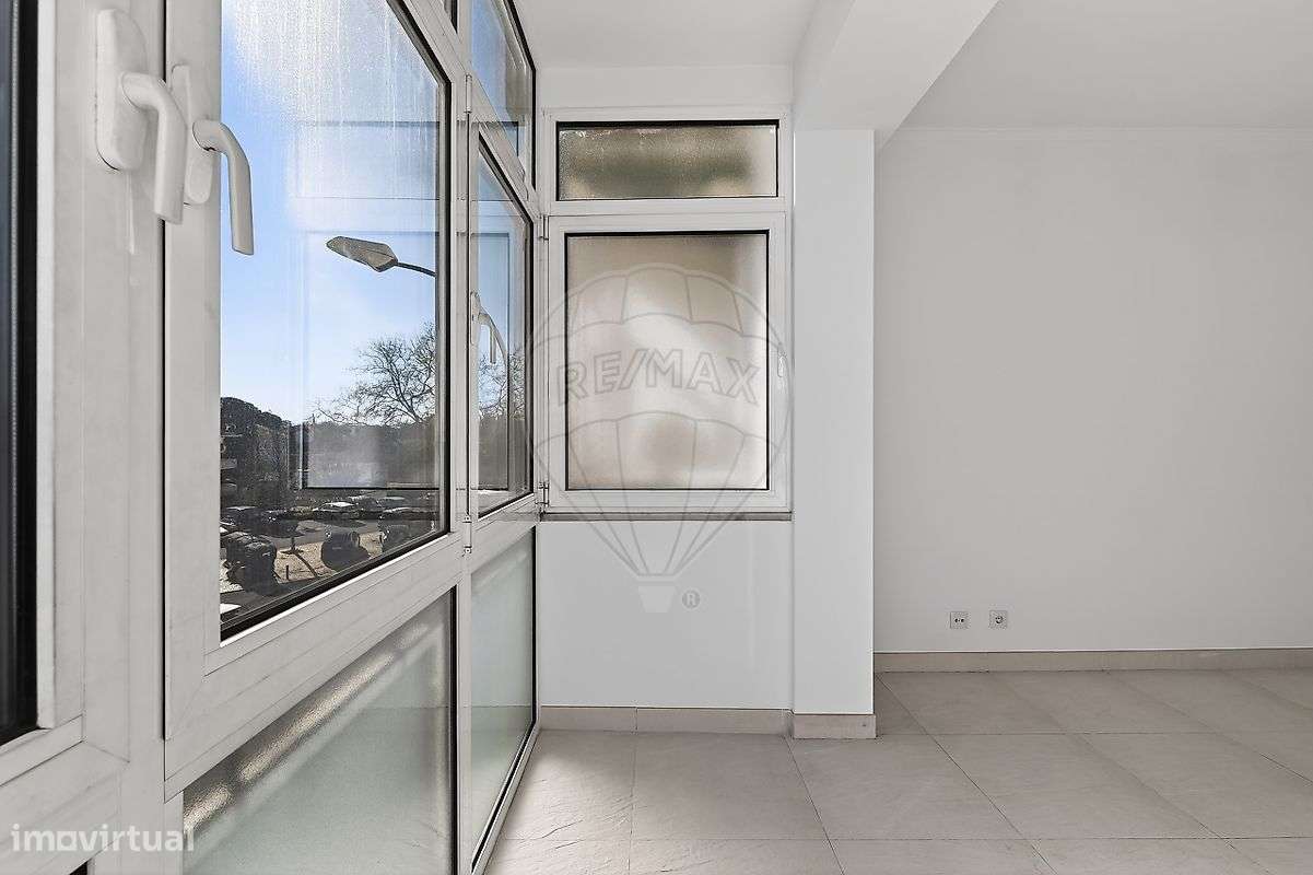 Apartamento T2 para arrendamento - Grande imagem: 2/21