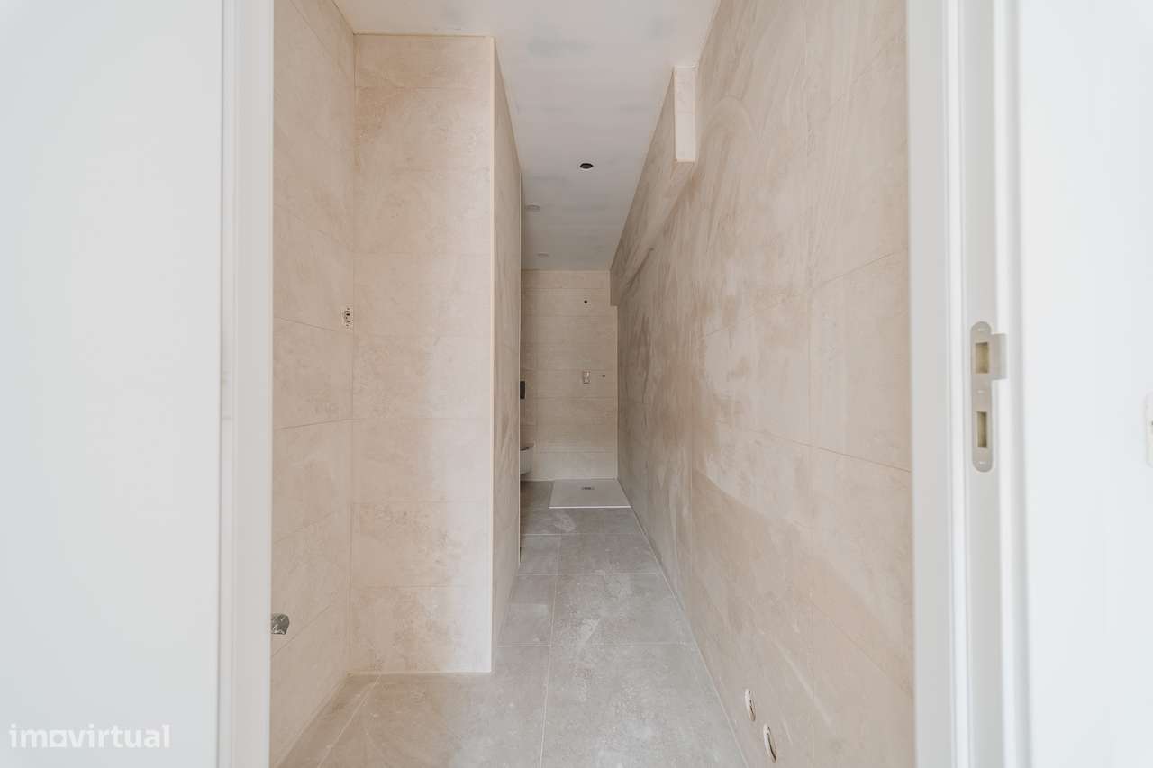 Apartamento T1 totalmente renovado com entrada independente – Minde-7