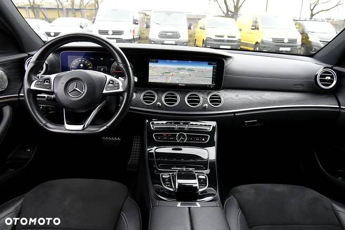 Mercedes-Benz Klasa E 220 d Business Edition 9G-TRONIC - 20