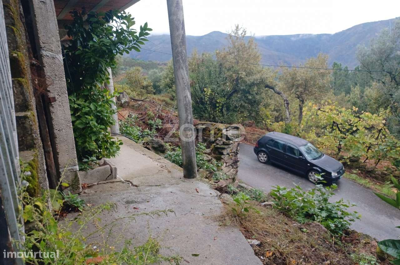 Oportunidade Única: 2 Artigos Urbanos para Obras + 3 Terrenos-Alvite - Grande imagem: 5/12