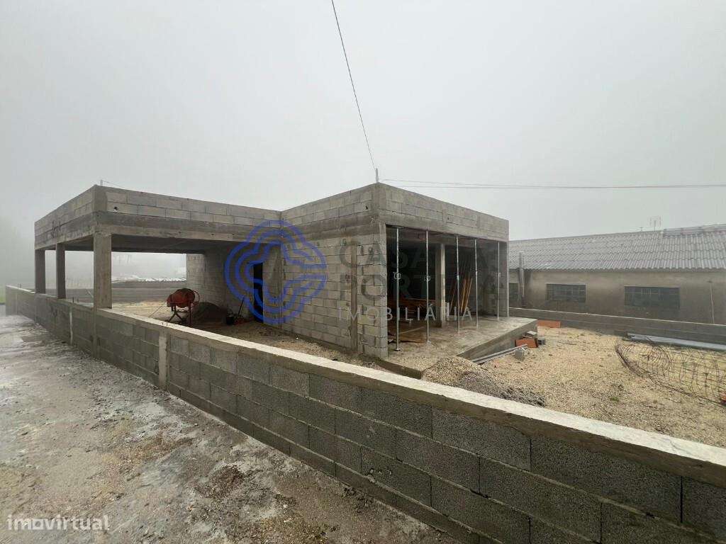 Moradia T2 Térrea em Duas Igrejas - Grande imagem: 4/12