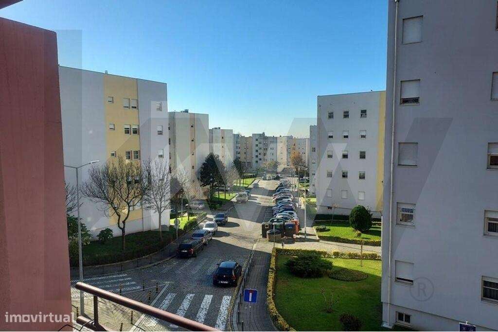 T1 Mobilidado e equipado no Campo Alegre, Lordelo do Ouro - Grande imagem: 3/25