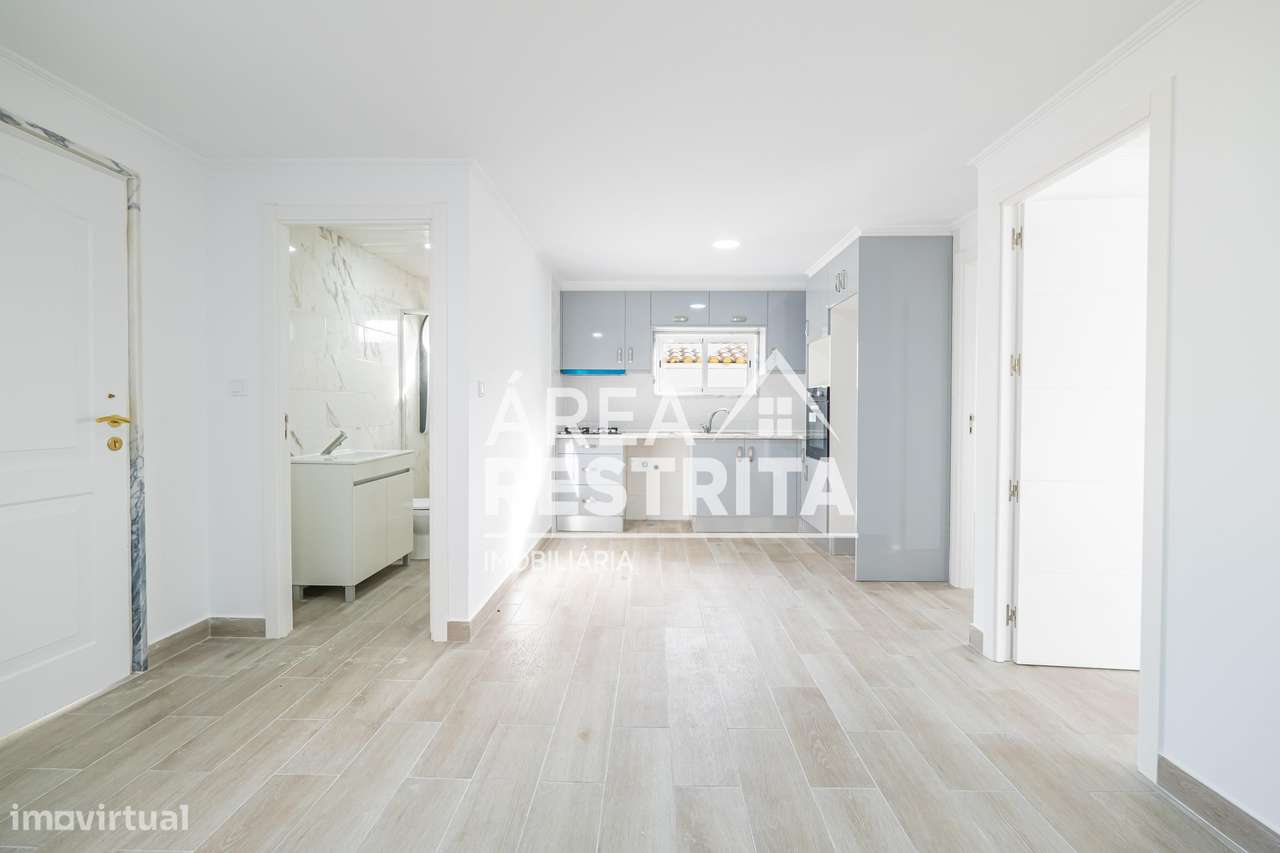 Moradia pré-fabricada nova T2 A VENDA no Parque Verde em Fernão Ferro. - Grande imagem: 3/28