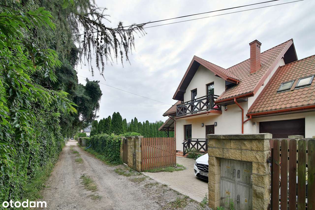 Dom 160m² ✮ Rok 2009 ✮ 5 pokoi ✮ 2 łazienki ✮ Garaż ✮ Ogród ✮ Balkon - Pełny obrazek: 4/19