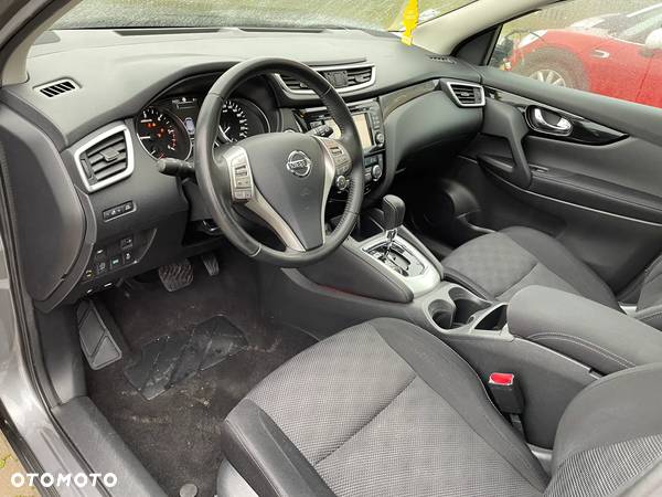 Nissan Qashqai 1.6 DCi N-Connecta Xtronic EU6 - 14