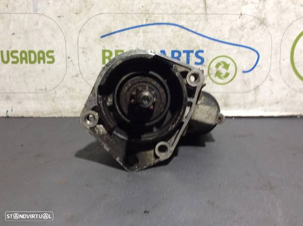 Motor de arranque Volkswagen Polo 1.0 1997 - 4