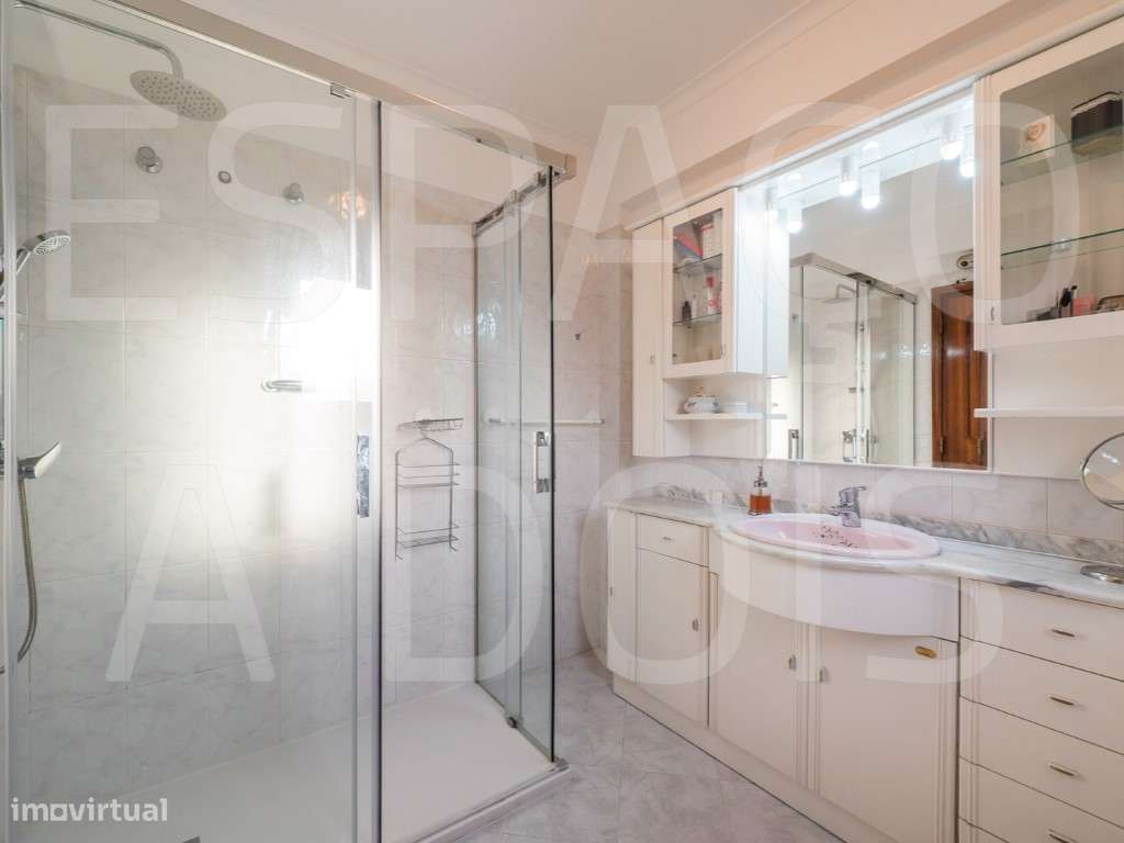 Moradia em Condomínio Privado com Piscina e Jardim | Luz Natural, P...-29