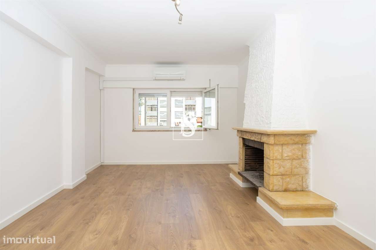 Apartamento T3 Venda em Seixal, Arrentela e Aldeia de Paio Pires,Seixa-48
