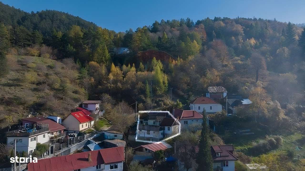 Vand casa saseasca renovabila cu teren de 254 mp in Schei - Imagine principală: 2/17