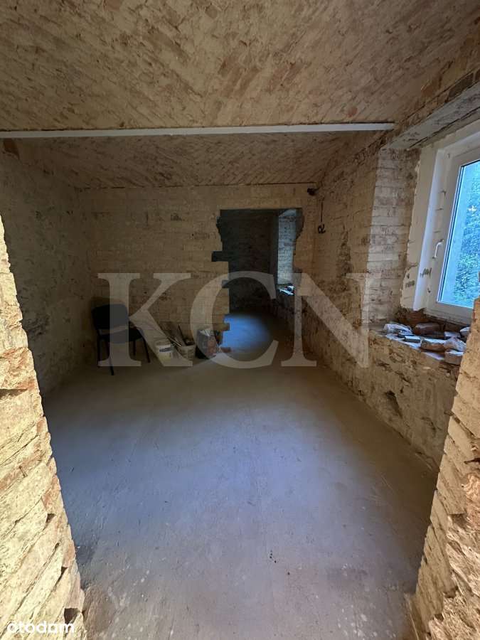 Połówka  domu a w nim 2 samodzielne mieszkania-7